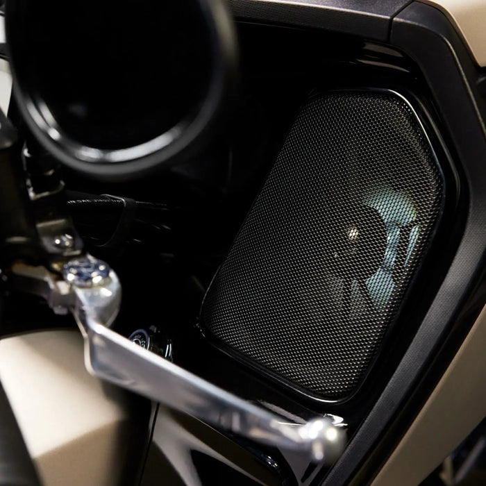 Indian Motorcycle PowerBand Audio Speakers with Bass Boost and UnderGlow, 6-1/2 in. | 2891582