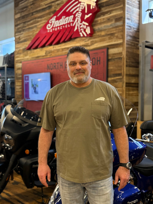 Indian Motorcycle Men's Spirit Lake IA Pocket Tee, Green | 2865603