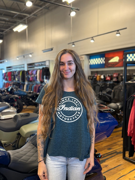 Indian Motorcycle Women's Script Icon Athlete Tee, Green | 2865736